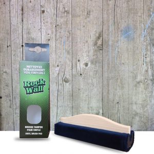 Brosse-tampon en velours et bois pour disque vinyle
